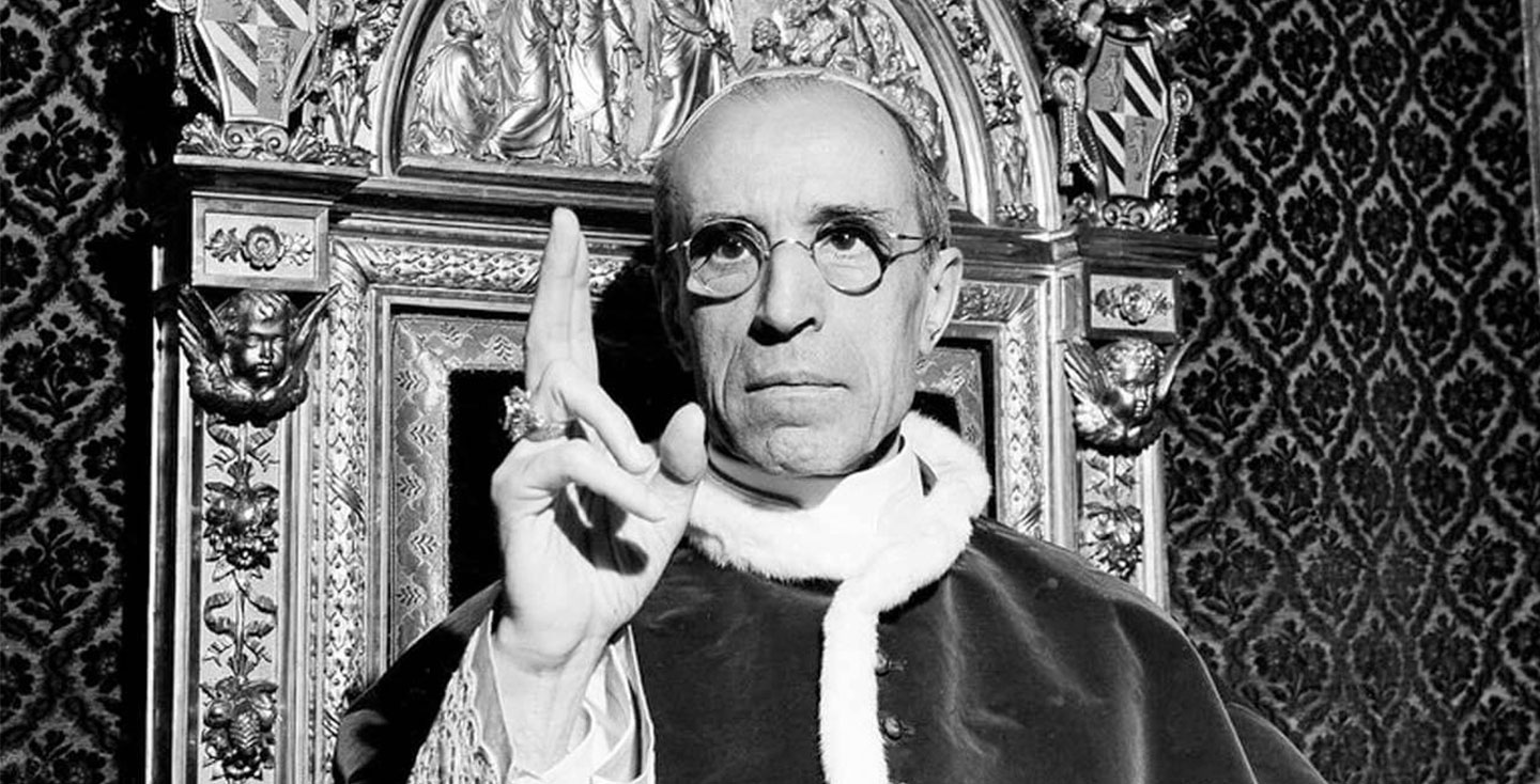 XII. Piusz és a zsidók előadás
